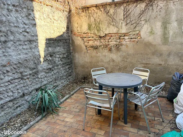 Location T2 meublé avec terrasse Toulouse quartier des Chalets