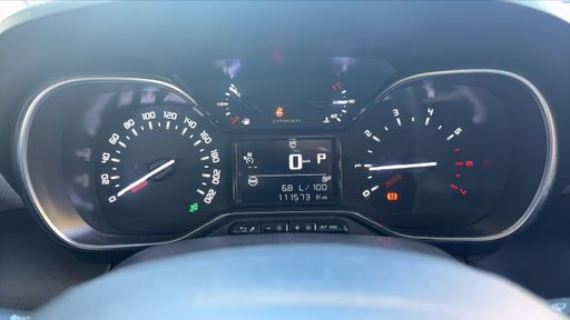 Citroen C3 Aircross 1.2 PureTech 110 EAT6 - Shine – 2018 – 111573 km – Essence – Boîte Automatique — photo 31