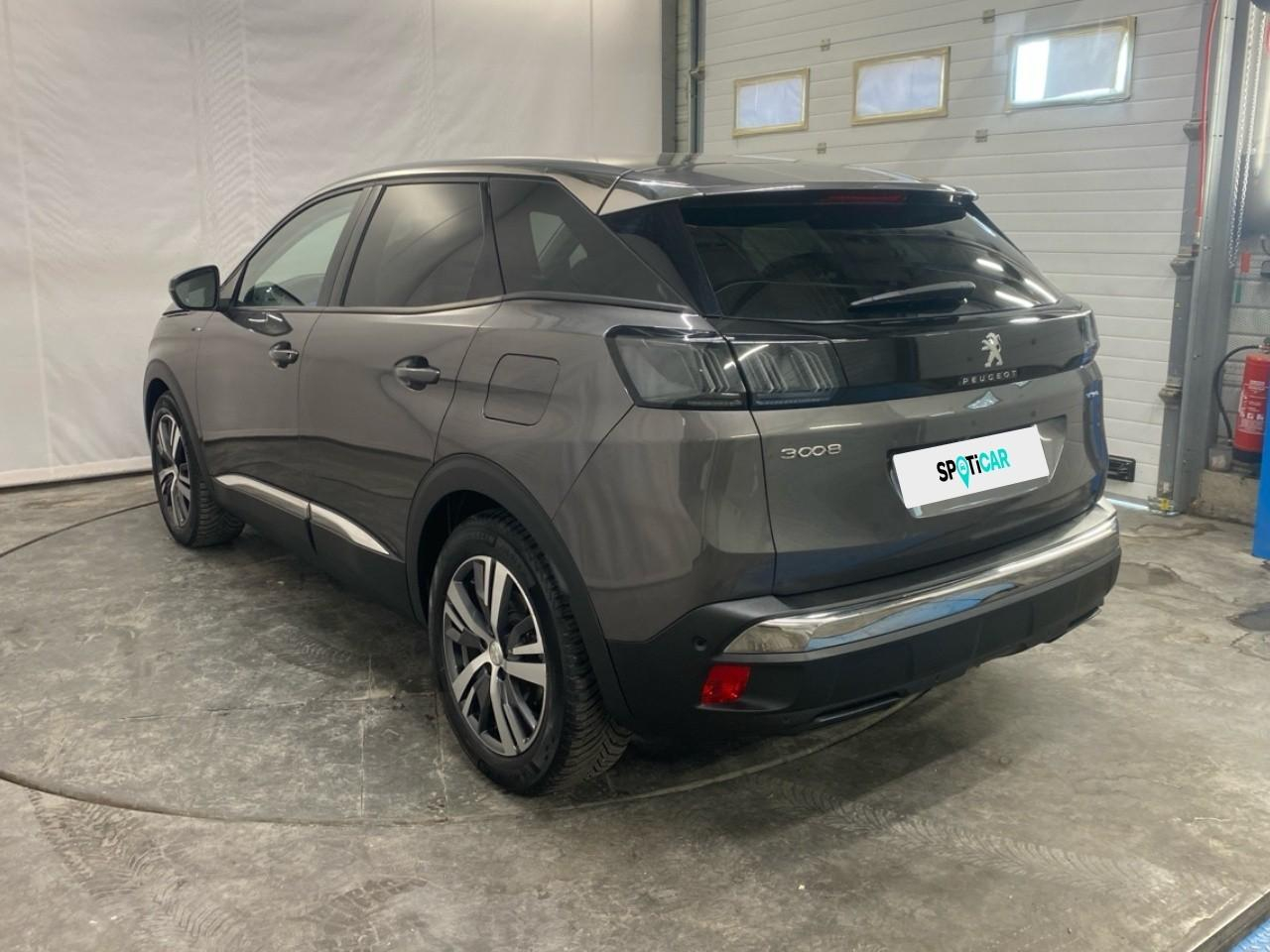 Peugeot 3008 hybrid 225 e-eat8 allure pack — photo 3