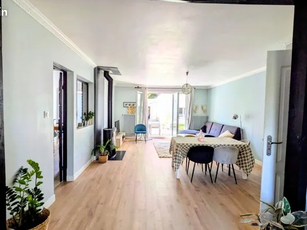 Maison 7 pièces 130 m²
