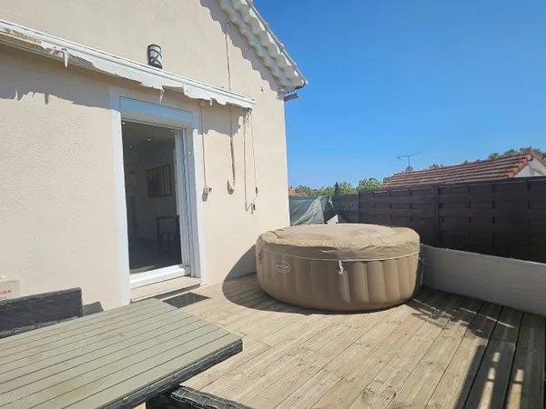 Appartement La Garde 2 pièce(s) 44.19 M2 - sans travaux - terrasse orientée ouest