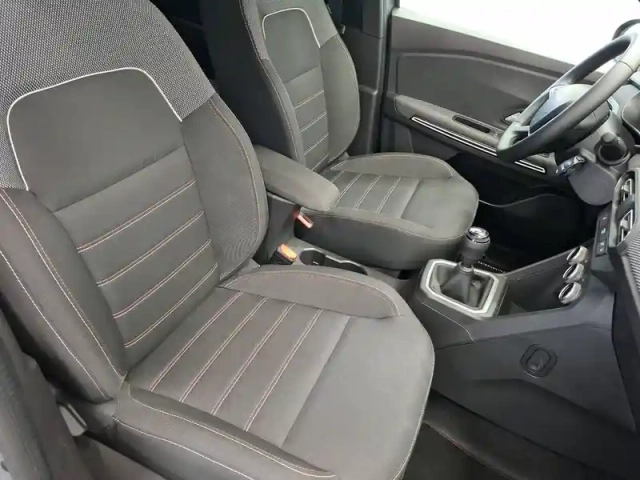 Dacia Jogger tce 110 5 places — photo 9