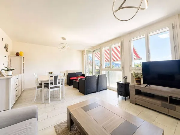 Appartement 3 pièces 77 m²