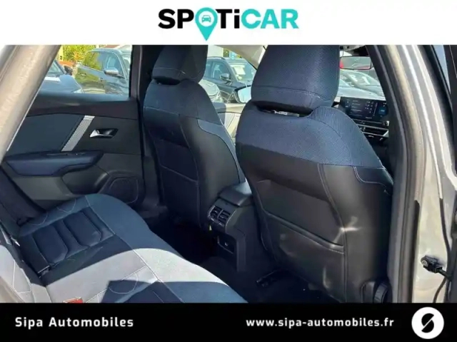 Citroën C4 puretech 130 s&amp;s eat8 — photo 31