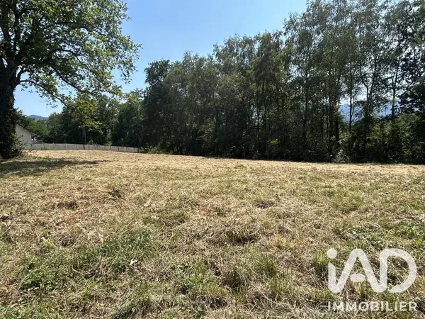 Terrain 2529 m²