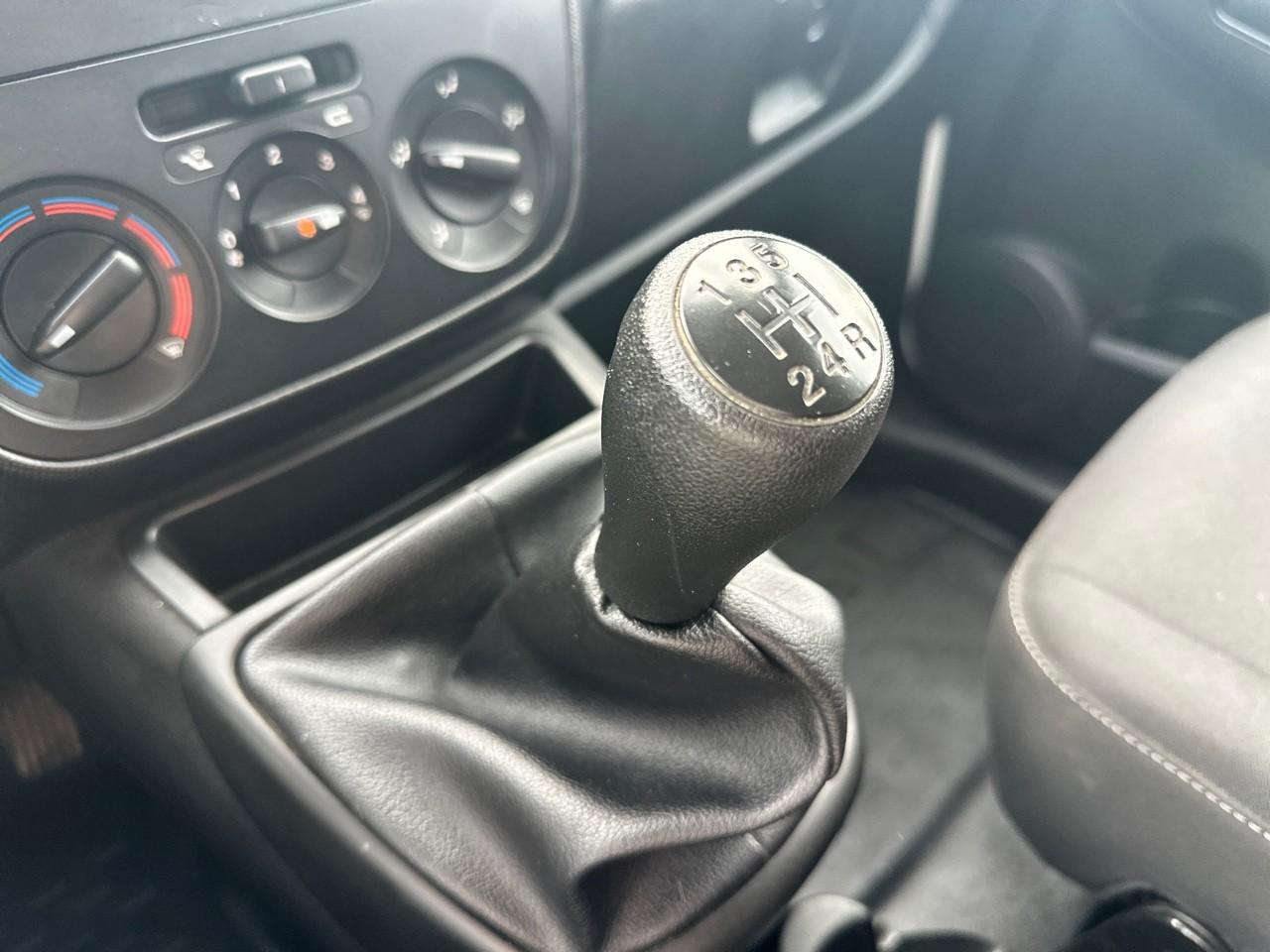 Fiat Fiorino 1.3 multijet 80ch pro lounge — photo 17