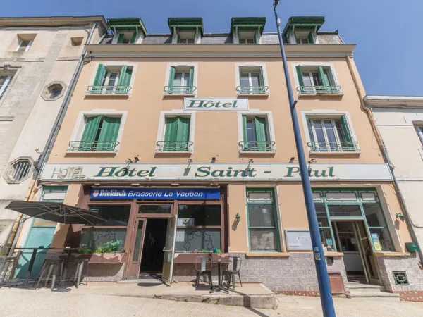 Immeuble de rapport 22 pièces 900 m²