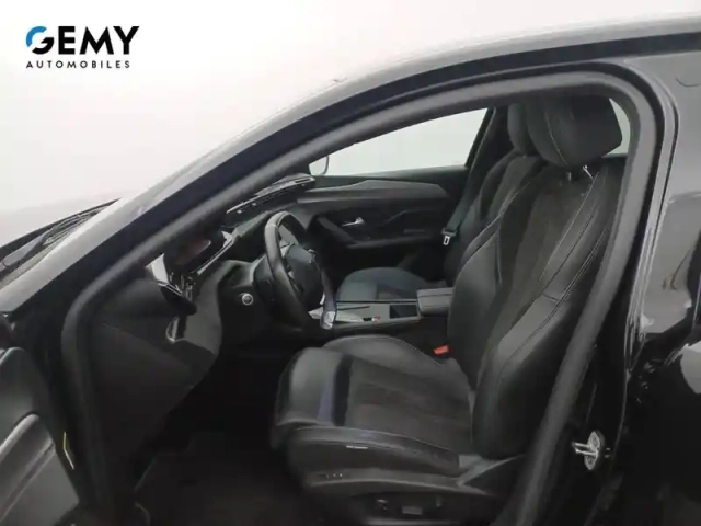 Peugeot 308 phev 180 e-eat8 — photo 9