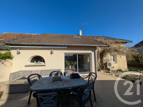 Maison 5 pièces 140 m²