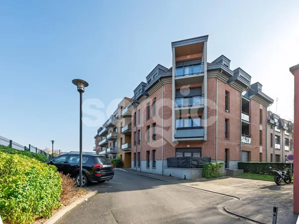 Appartement T2 avec balcon et parking - 45m² - TOURCOING VIROLOIS