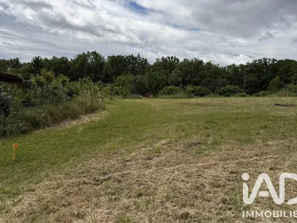 Terrain 492 m²