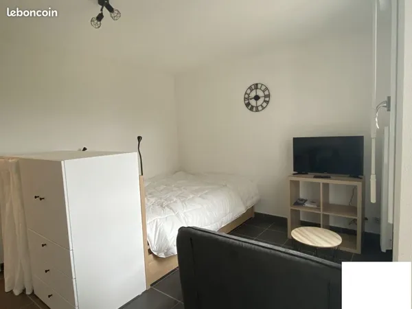 Studio meublé