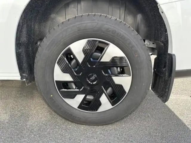 Ford Custom transit  fg 340 l2h1 electrique 160 kw 218ch batterie 71 kwh trend — photo 9