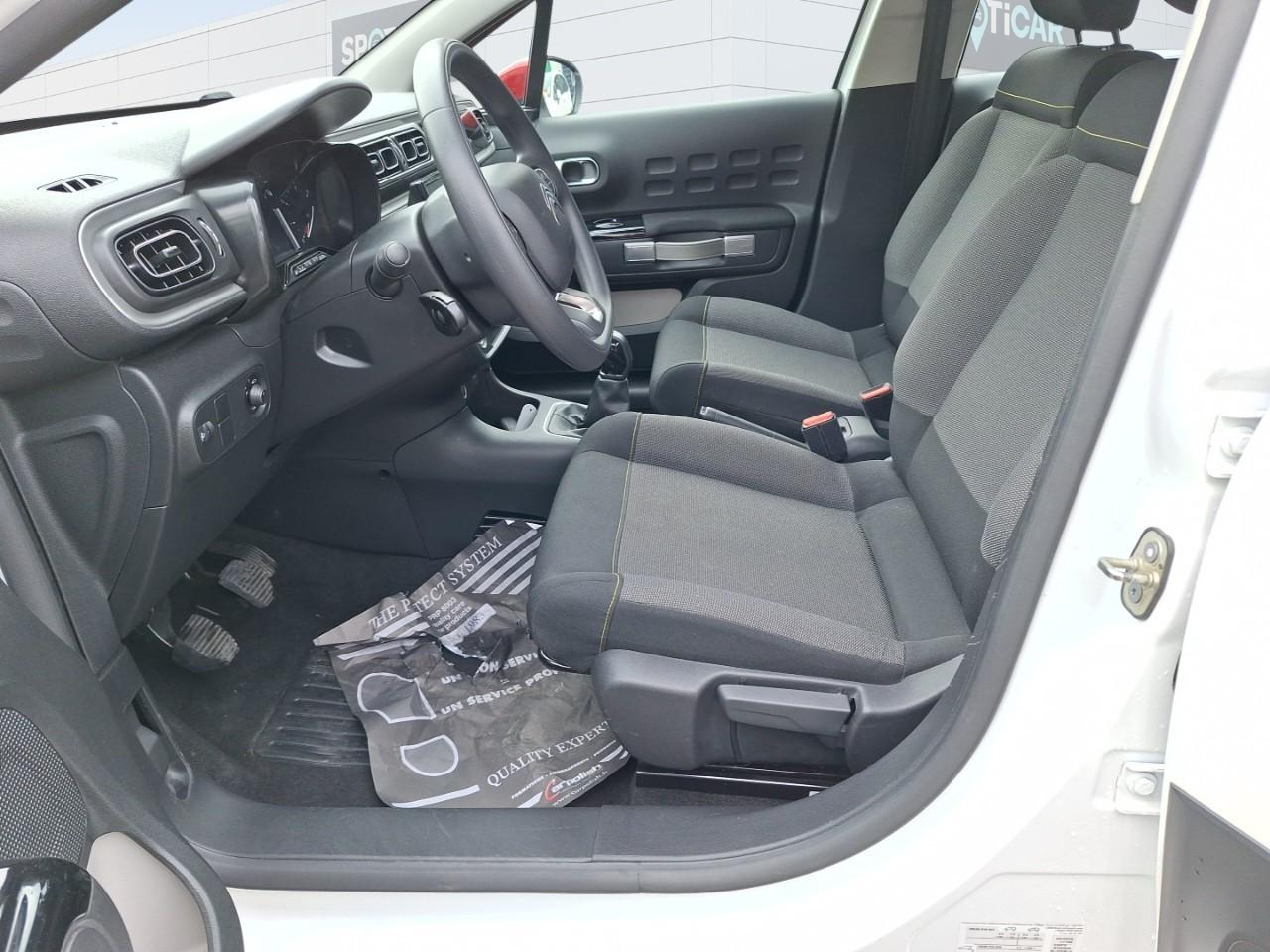 Citroën C3 1.2 puretech 83ch s&s shine — photo 9