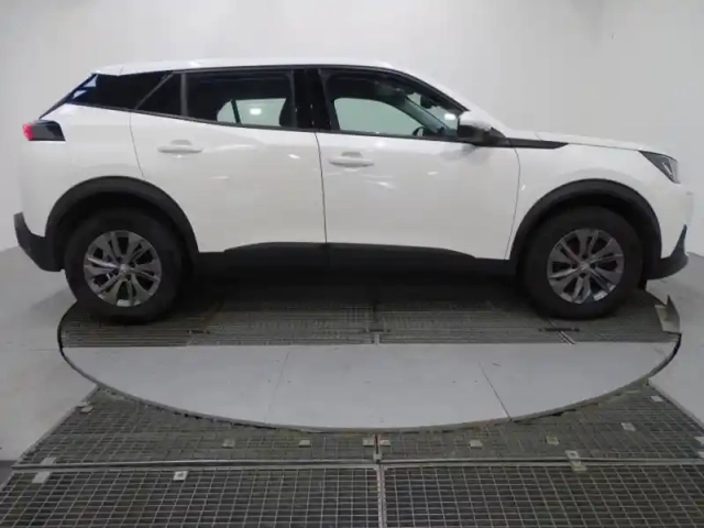 Peugeot 2008 1.2 puretech 130ch s&amp;s active business eat8 7cv — photo 8