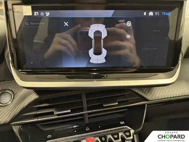 Peugeot 2008 hybrid 145 e-dcs6 — photo 13