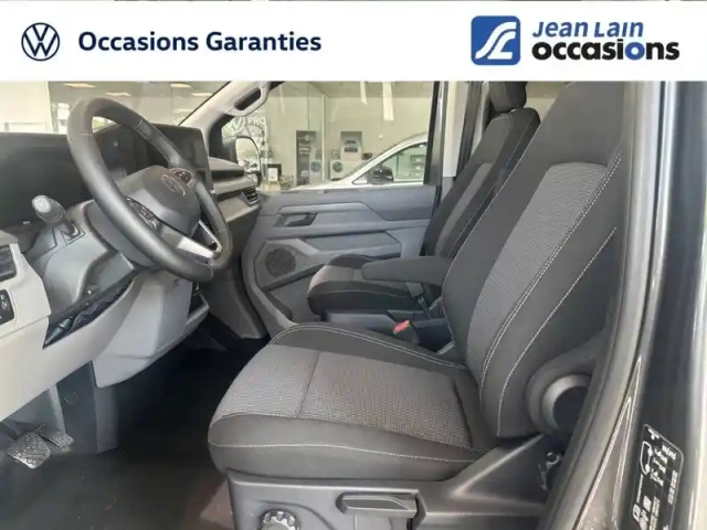 Volkswagen Transporter van l1h1 2.0 tdi 150 bva8 4motion — photo 14