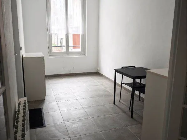 Appartement F2 centre ville meublé