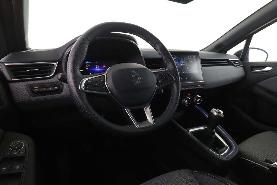 Renault Clio 1.0 TCe Techno — photo 10