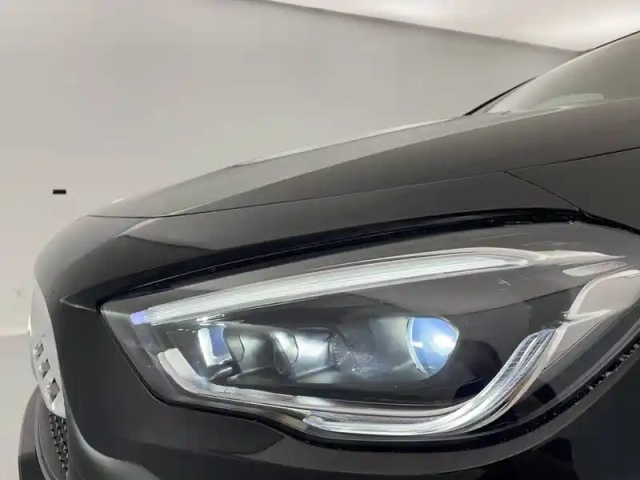 Mercedes Gla 250 e 8g-dct — photo 33