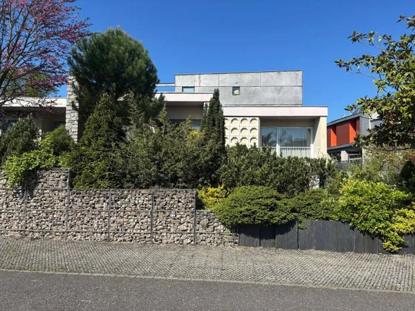 Bureaux 138 m²