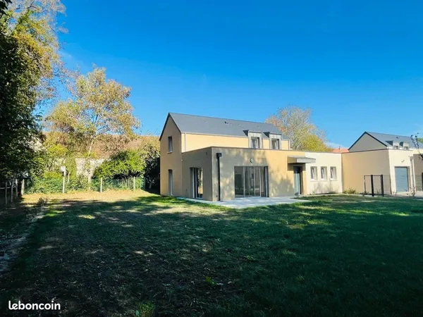 Maison 5 pièces 146 m²