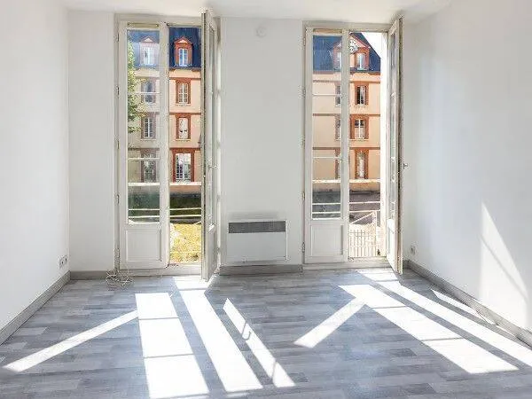 Studio 1 pièce 22 m²
