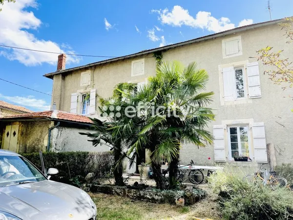 Maison 10 pièces 329 m²