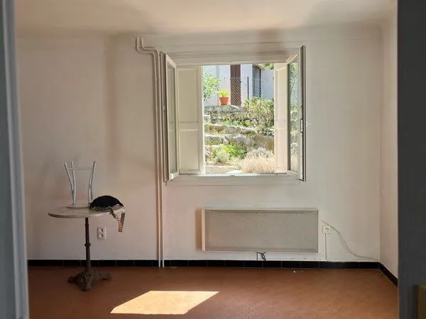 Appartement T2 dans villa