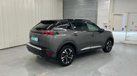 Peugeot 2008 1.2 PureTech 155ch S&S GT EAT8 — photo 5