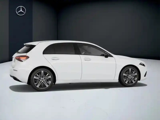 Mercedes Classe A 180 d progressive line — photo 18