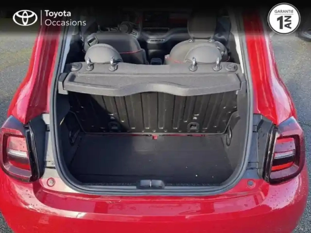 Fiat 500 e 95ch (red) — photo 10