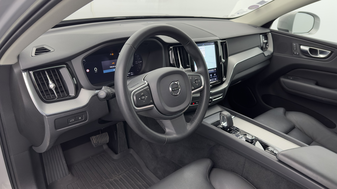 Volvo XC60 T6 Recharge AWD 253 ch + 145 ch Geartronic 8 — photo 12