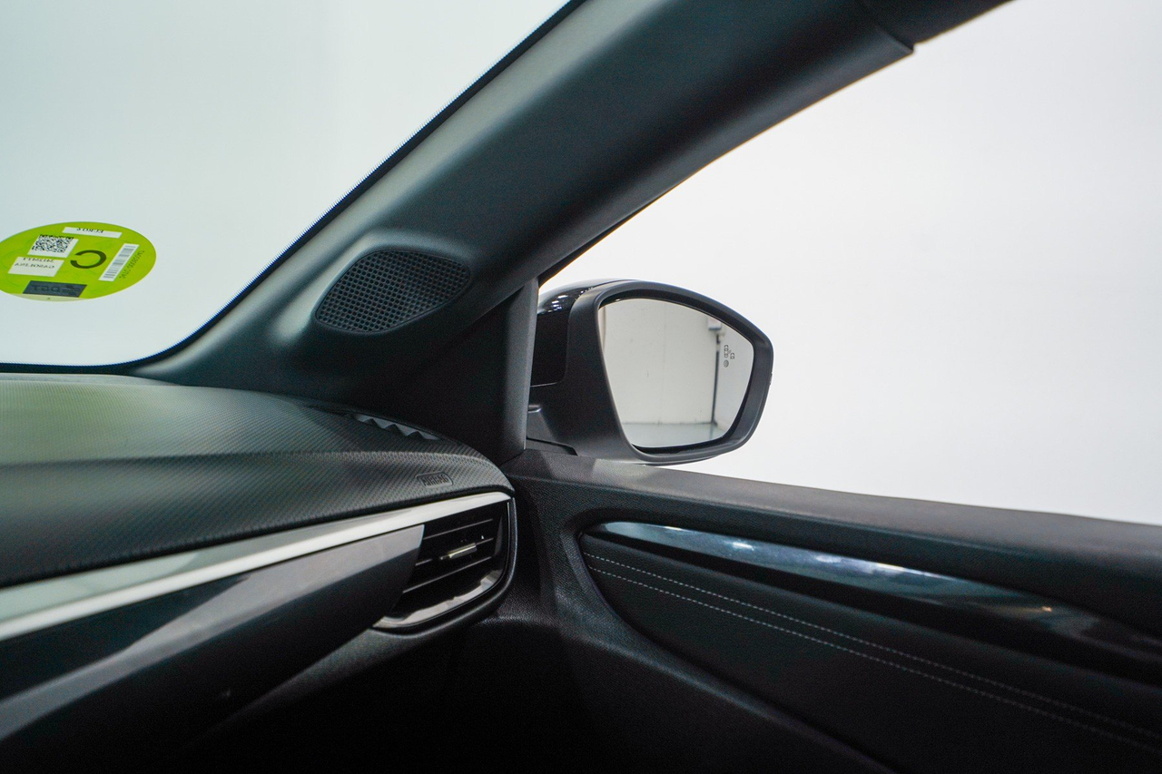 Opel Corsa — photo 28