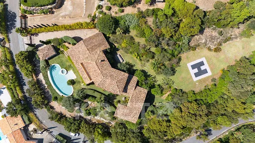 Villa 12 pièces 470 m²