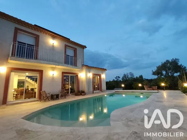 Maison 5 pièces 140 m²