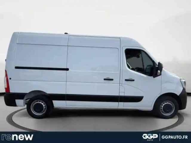 Renault Master fg f3500 l2h2 2.3 blue dci 135ch confort euro6e — photo 6