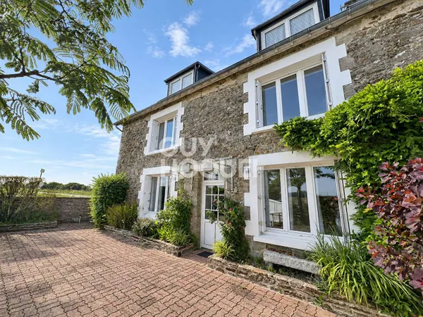 Maison 6 pièces 180 m²