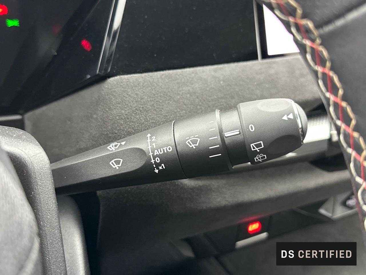 Ds Ds 4 hybride e-tense 225 eat8 performance line+ — photo 19