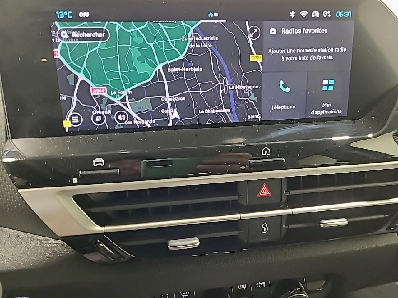 Citroën C4 hybride 136 e-dcs6 max — photo 11