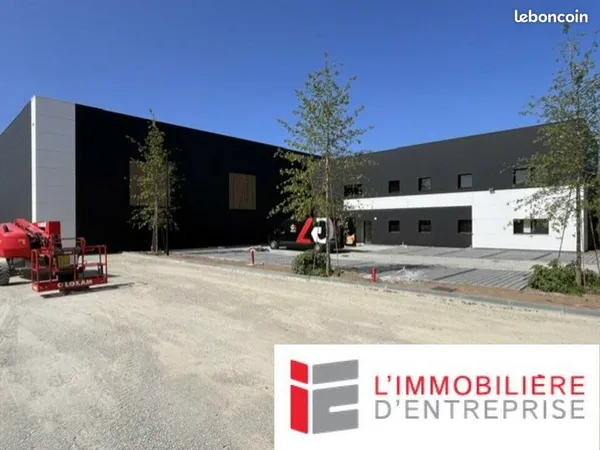 Local d'activité 1 430 m²
