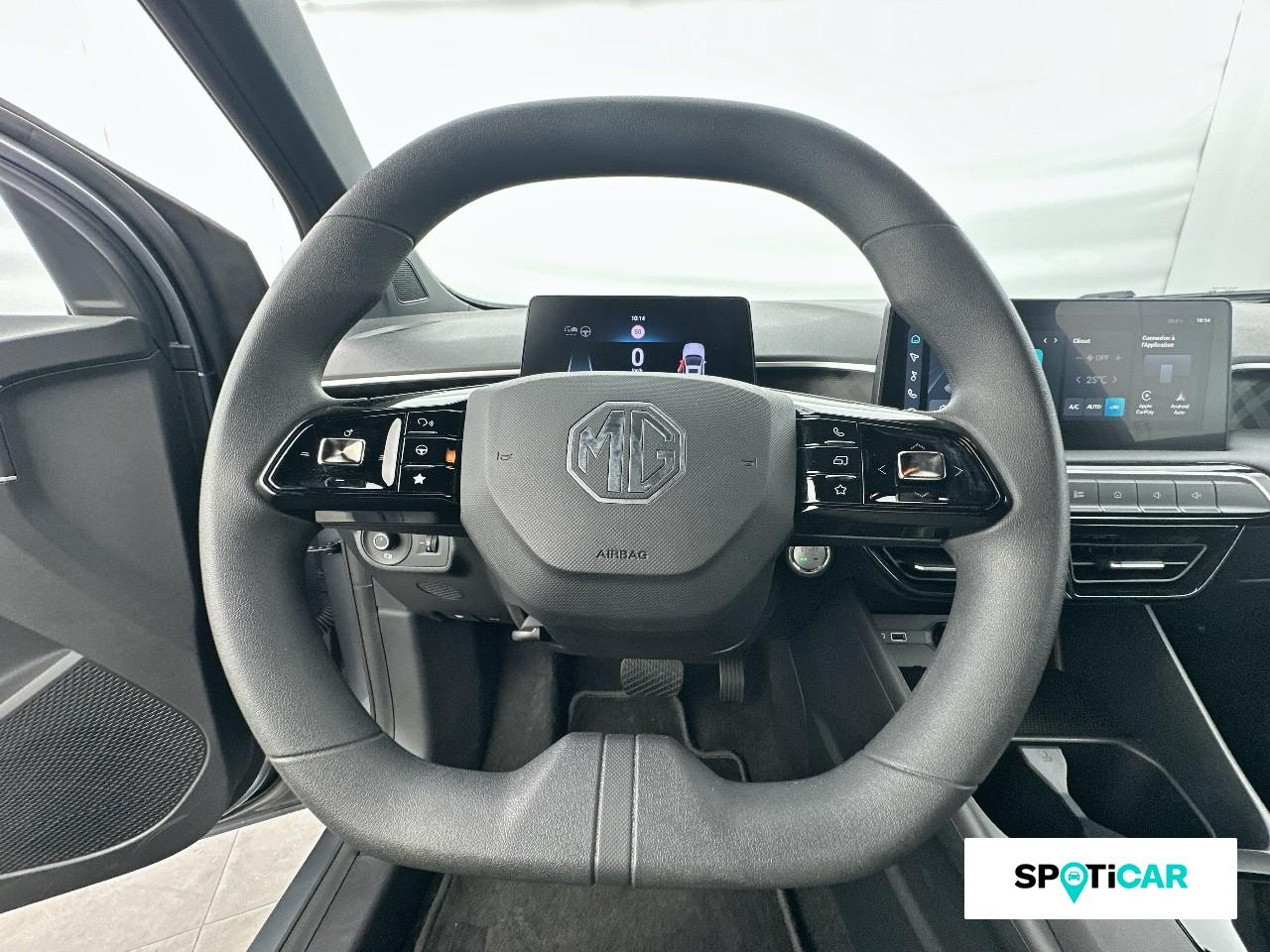 Mg Mg3 1.5 hybrid+ 195ch comfort — photo 12