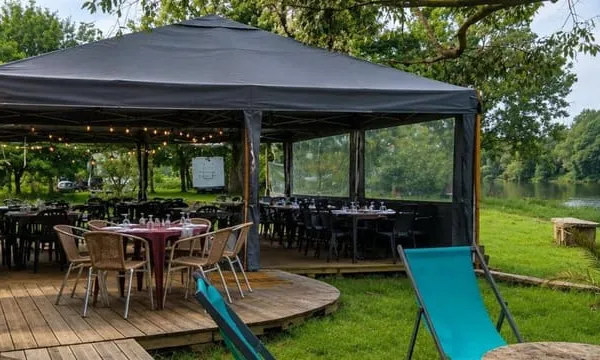 Restaurant 100 m²
