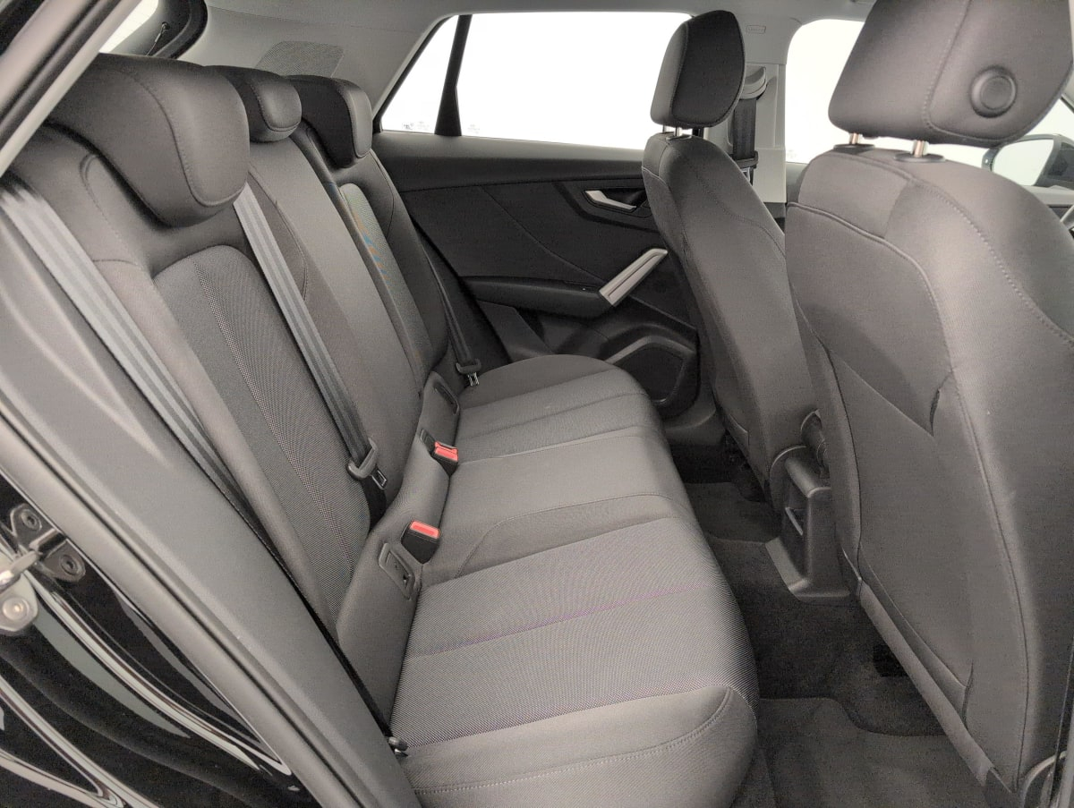 Audi Q2 — photo 10