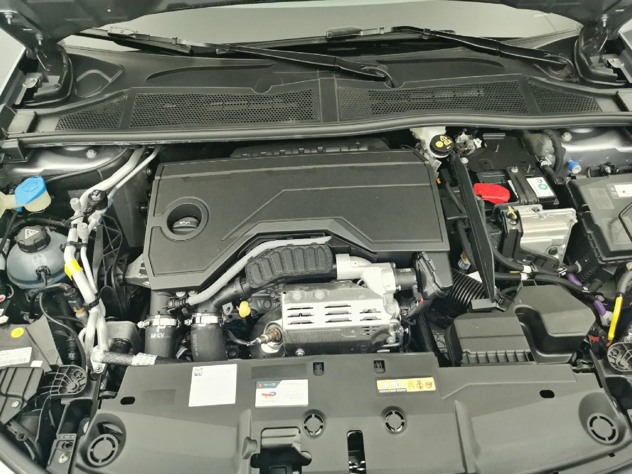 Peugeot 308 sw hybrid 145 e-dcs6 style — photo 15