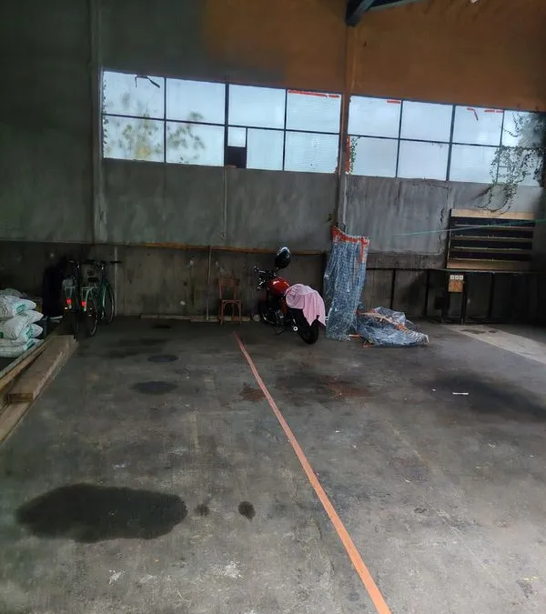 Photo 1