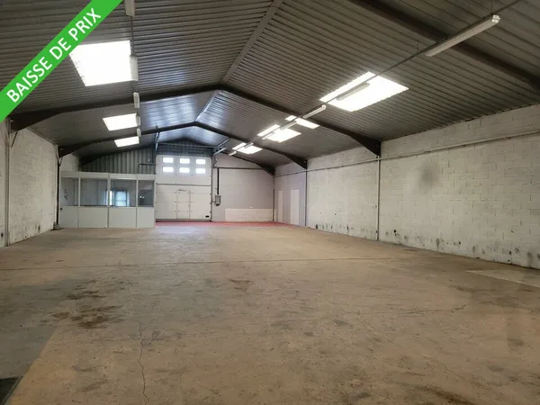 DEPOT - ENTREPOT à louer