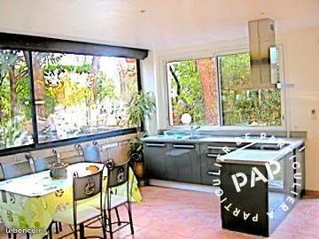 Appartement 6 pièces 155 m²