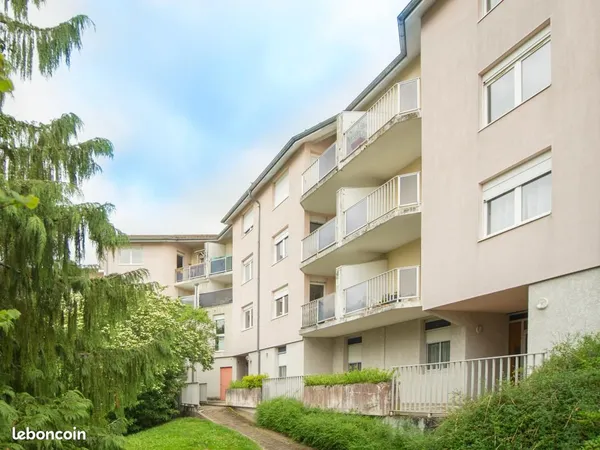 Appartement 4 pièces 82 m²