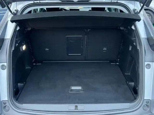 Peugeot 3008 1.2 puretech 130ch s&amp;s allure — photo 5